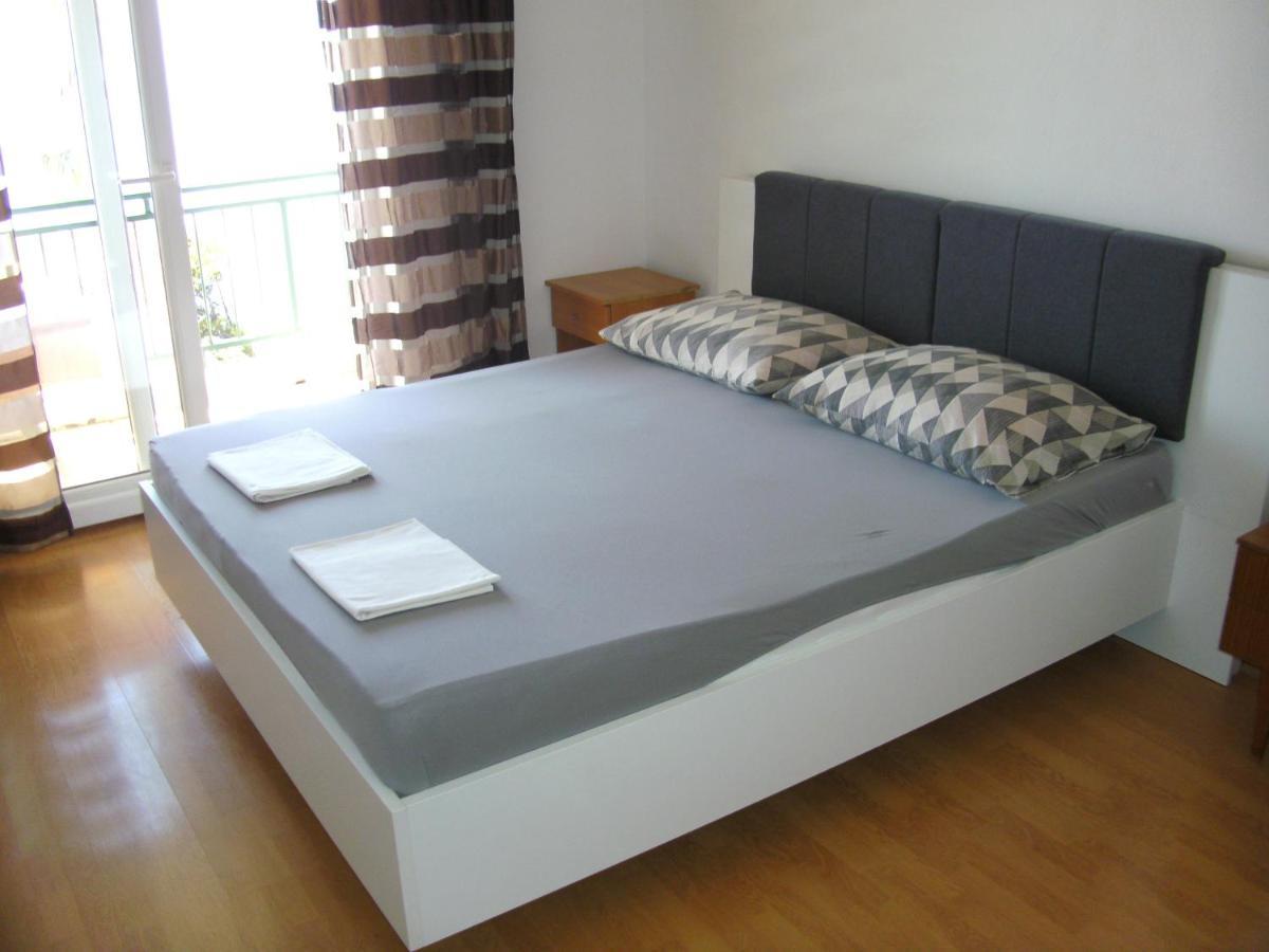 Sea View Panorama Apartment L Оміш Екстер'єр фото